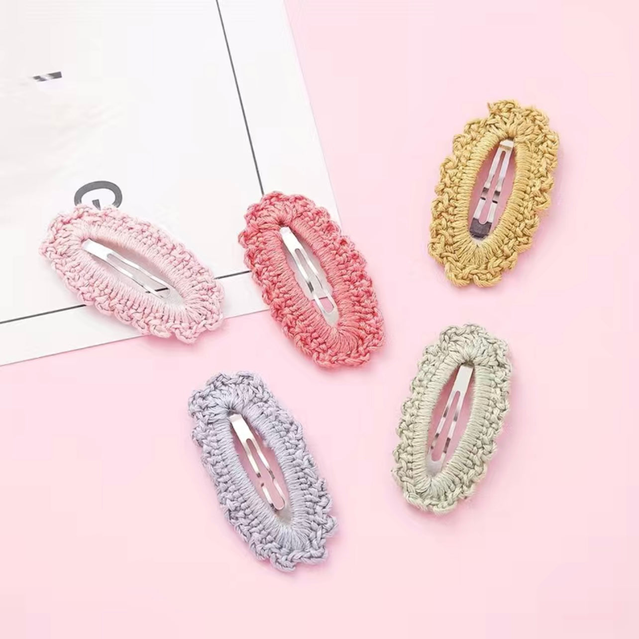 Crochet Scalloped Snap Clips - 5 Pack